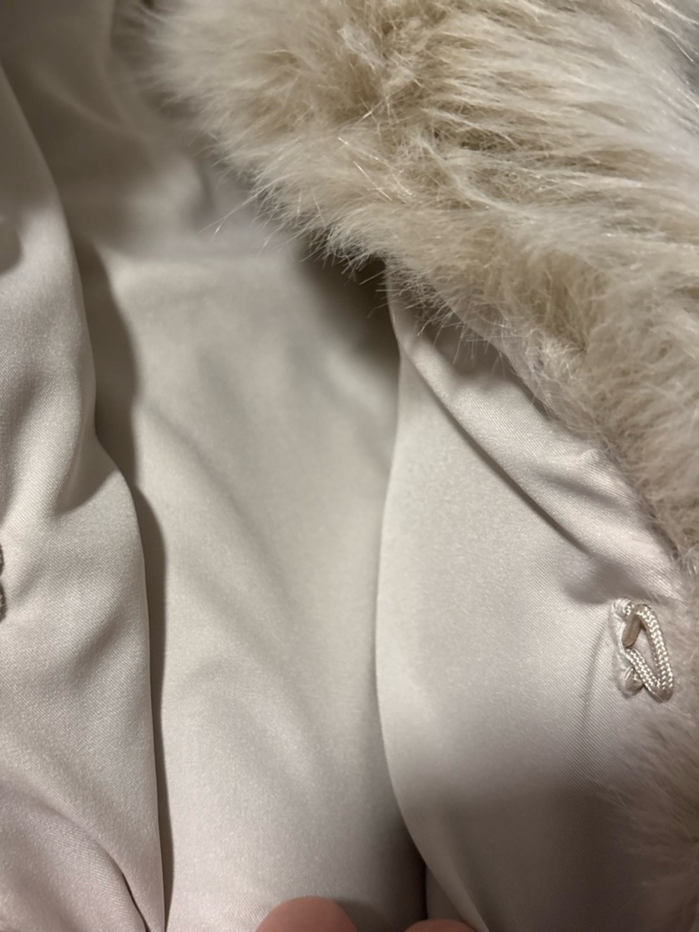 Gap fur vest - Picture 4 of 4